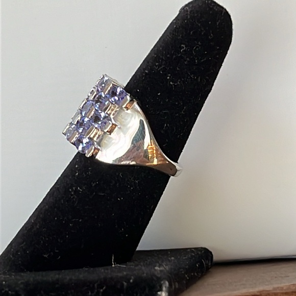 Large sterling and Tanzanite ring size 7 marked STS 925 India - Picture 4 of 14